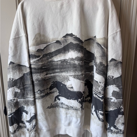 Target Women's White and Gray Sweater with Horse Print 3x - Picture 2 of 4